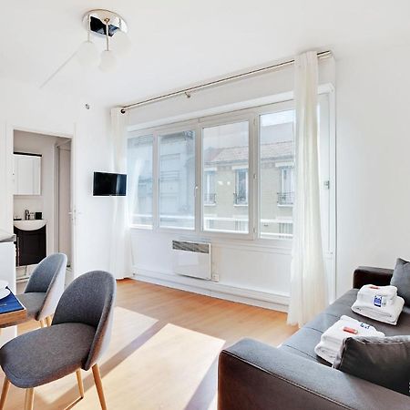 Cmg Serres/ Convention Apartment Париж Екстериор снимка