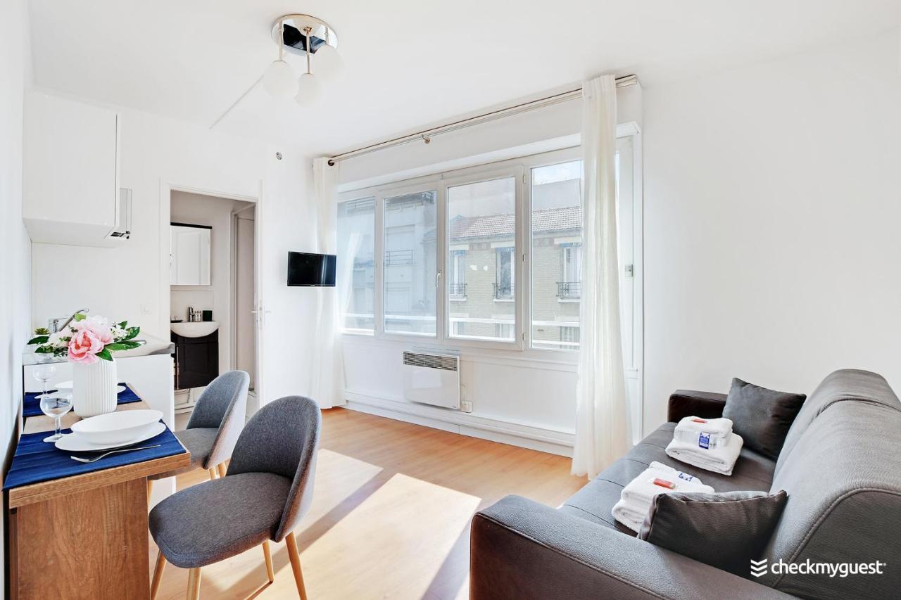 Cmg Serres/ Convention Apartment Париж Екстериор снимка