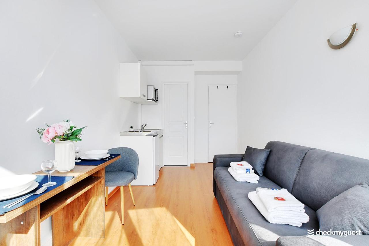 Cmg Serres/ Convention Apartment Париж Екстериор снимка