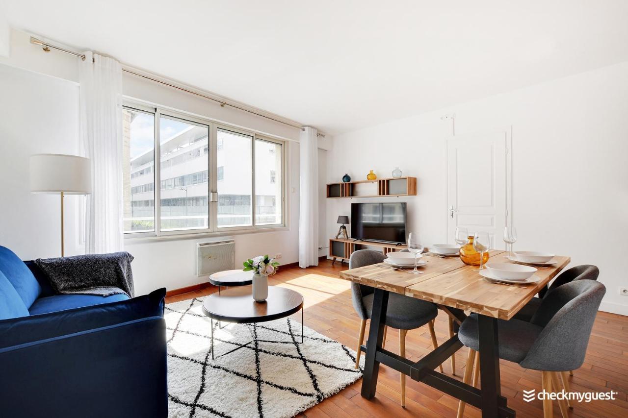 Cmg Serres/ Convention Apartment Париж Екстериор снимка