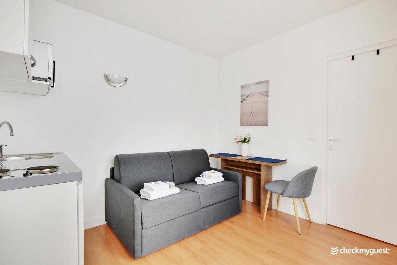 Cmg Serres/ Convention Apartment Париж Екстериор снимка